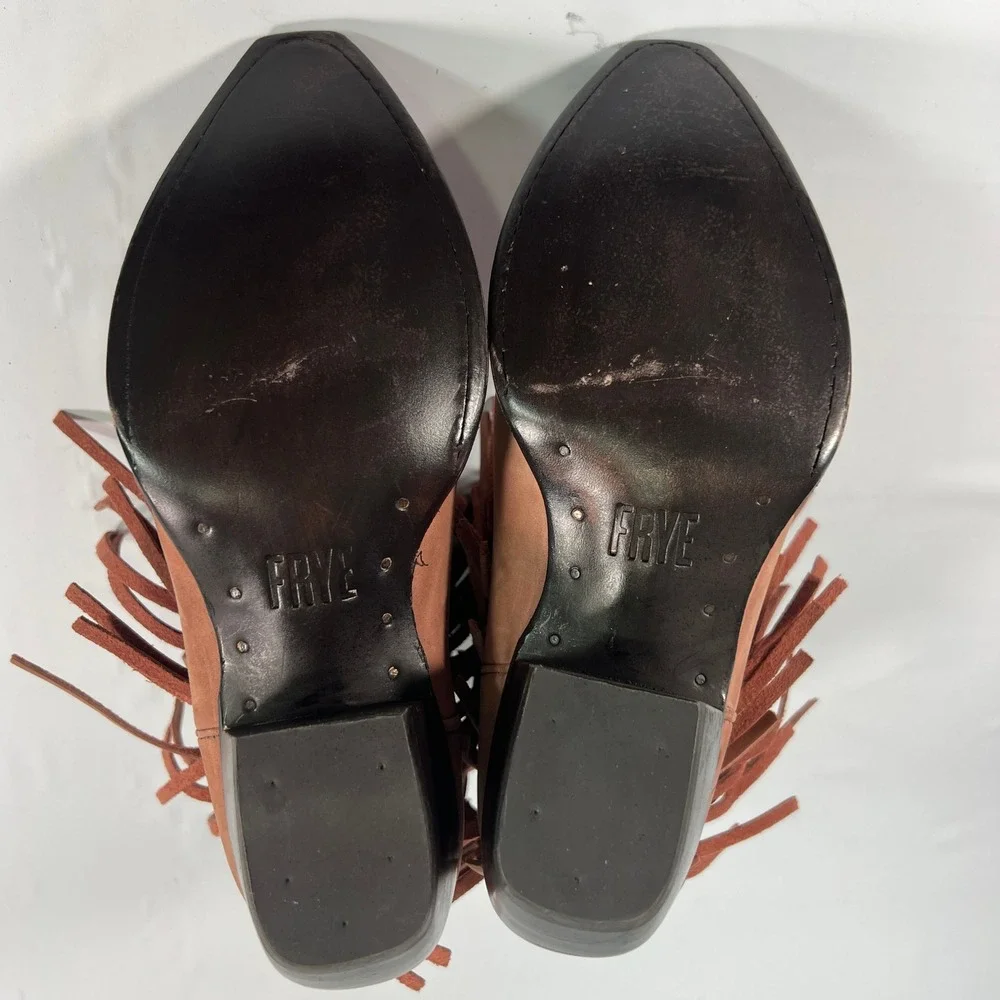 Frye Women's Sacha Short‎ Fringe Nubuck Leather Bootie in Rose Cake Size 6B Boho